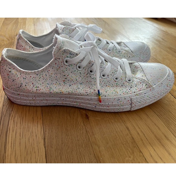 BRANDNEW White Converse Pride Low Rainbow LGBTQ Confetti W US 9.5 M US 7.5 - Picture 3 of 7